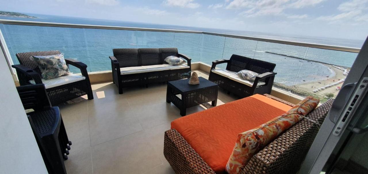 El Laguito Apartment *